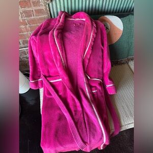 Vintage Pink Victoria’s Secret Plush Robe